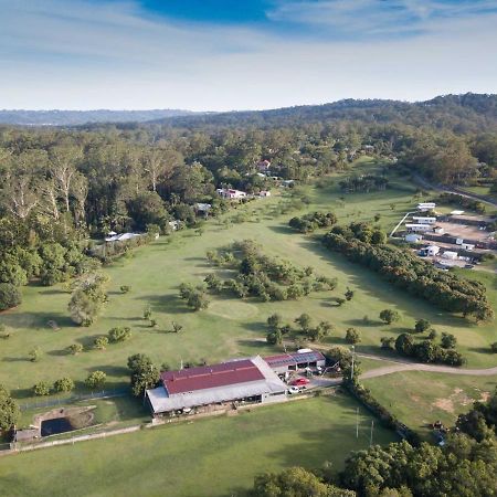 Sunshine Coast Retreat Your Own Private Golf Course Diddillibah Buitenkant foto