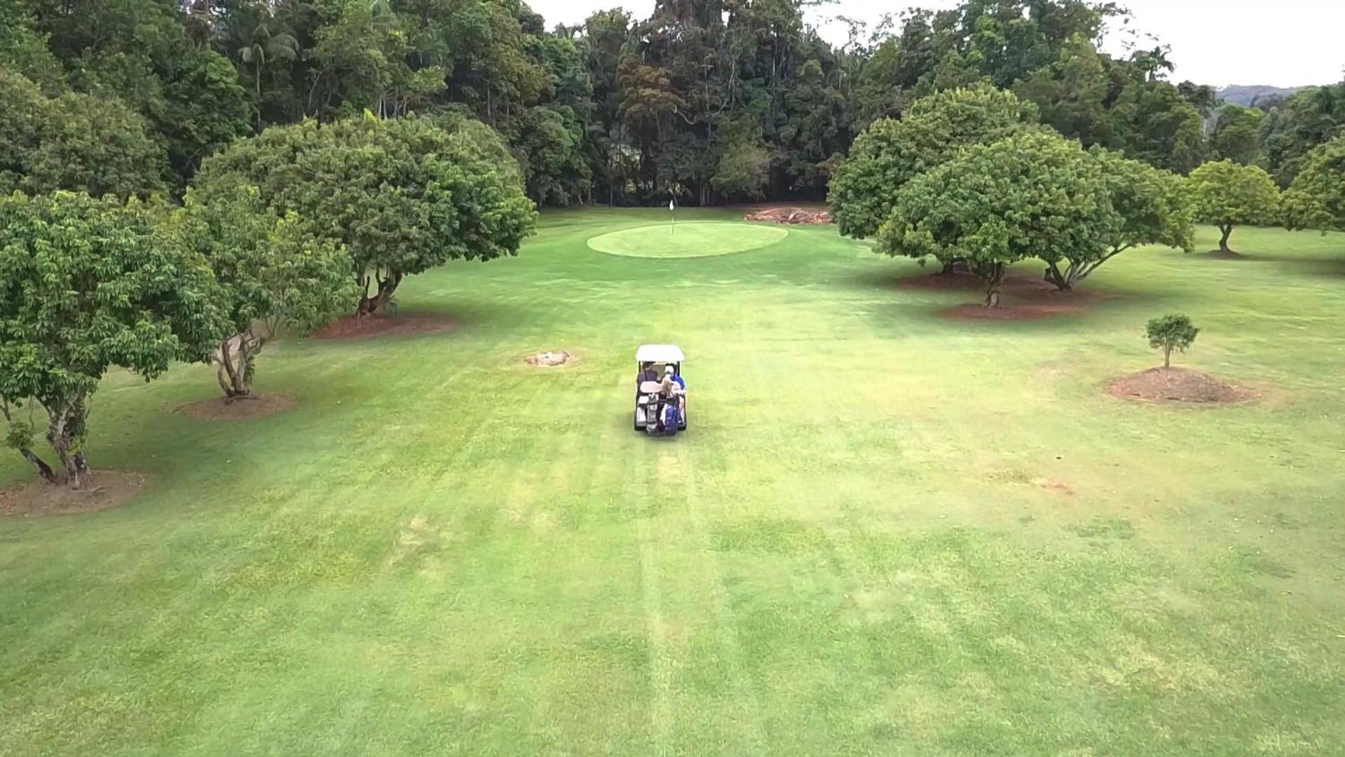 Sunshine Coast Retreat Your Own Private Golf Course Diddillibah Buitenkant foto