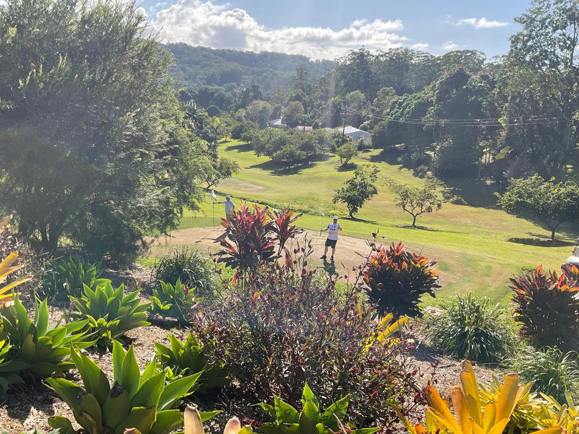Sunshine Coast Retreat Your Own Private Golf Course Diddillibah Buitenkant foto